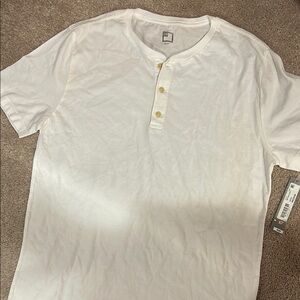 Men’s White Casual Button Down Shirt with Short Sleeves
